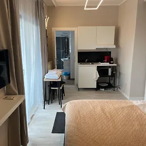 Azza Aparthotel Bucarest